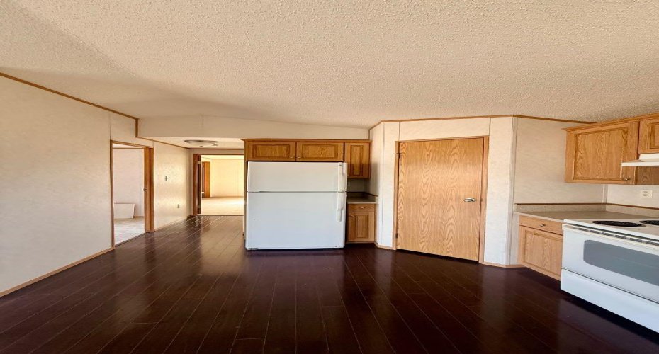 11001 103 Street, La Crete, Alberta T0H2H0, 3 Bedroom Bedrooms, 0 ,2 BathroomBathrooms,Residential,For Sale,103 Street,0,A2328361
