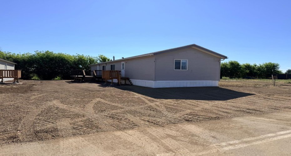 11001 103 Street, La Crete, Alberta T0H2H0, 3 Bedroom Bedrooms, 0 ,2 BathroomBathrooms,Residential,For Sale,103 Street,0,A2328361