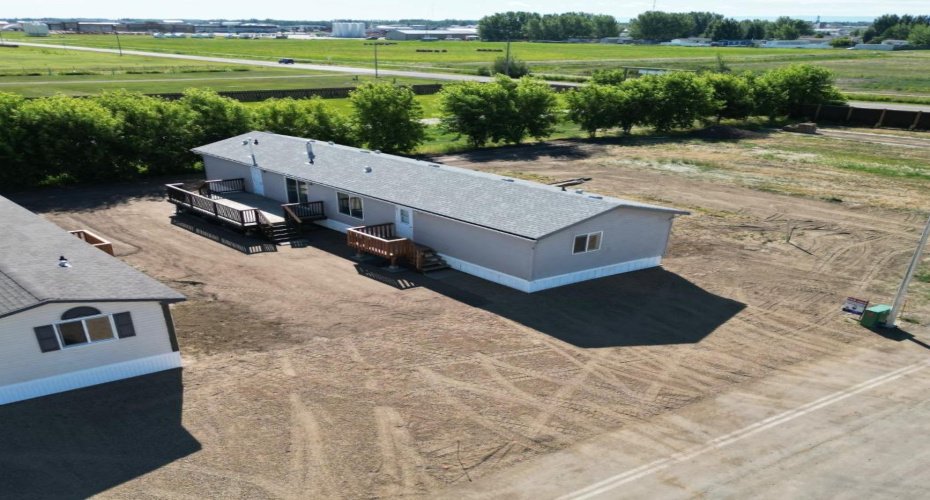 11001 103 Street, La Crete, Alberta T0H2H0, 3 Bedroom Bedrooms, 0 ,2 BathroomBathrooms,Residential,For Sale,103 Street,0,A2328361
