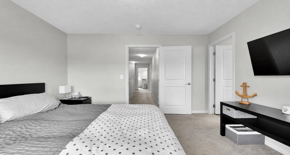 40 Legacy Glen Street, Calgary, Alberta T2X 3E2, 3 Bedroom Bedrooms, 0 ,3 BathroomBathrooms,Residential,For Sale,Legacy Glen,0,A2328362