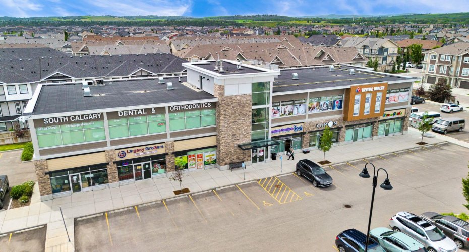 40 Legacy Glen Street, Calgary, Alberta T2X 3E2, 3 Bedroom Bedrooms, 0 ,3 BathroomBathrooms,Residential,For Sale,Legacy Glen,0,A2328362