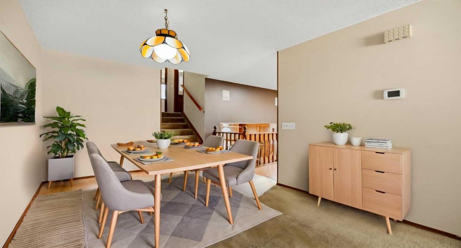 Dining Room Virtually Staged