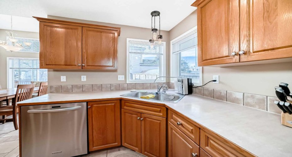 3767 Springbank Drive, Calgary, Alberta T3H 4J5, 4 Bedroom Bedrooms, 0 ,4 BathroomBathrooms,Residential,For Sale,Springbank,0,A2328370
