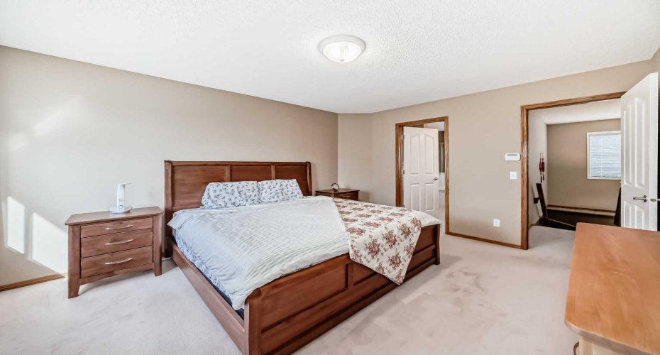 3767 Springbank Drive, Calgary, Alberta T3H 4J5, 4 Bedroom Bedrooms, 0 ,4 BathroomBathrooms,Residential,For Sale,Springbank,0,A2328370