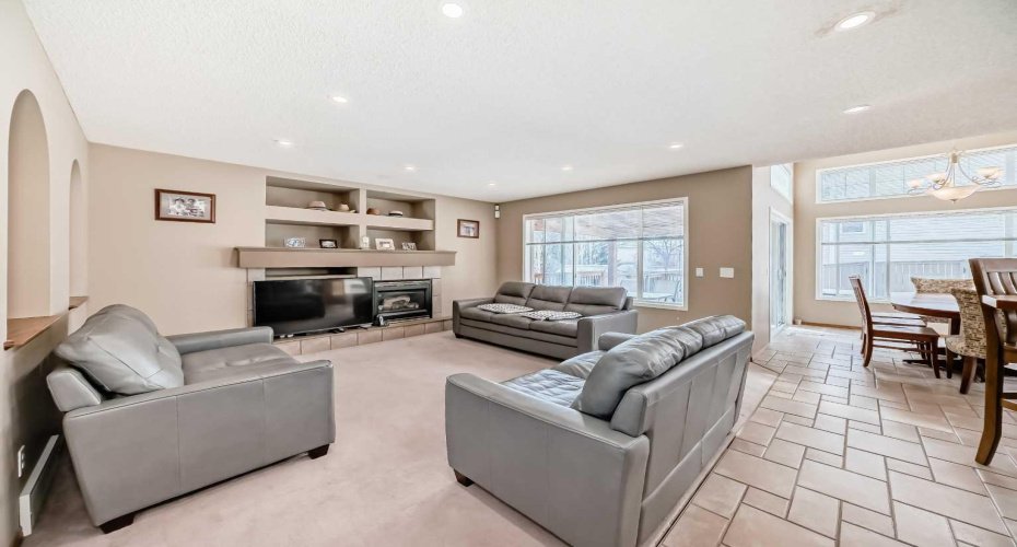 3767 Springbank Drive, Calgary, Alberta T3H 4J5, 4 Bedroom Bedrooms, 0 ,4 BathroomBathrooms,Residential,For Sale,Springbank,0,A2328370