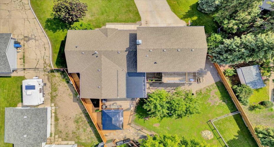 125 13 Avenue, Carstairs, Alberta T0M0N0, 6 Bedroom Bedrooms, 0 ,3 BathroomBathrooms,Residential,For Sale,13,0,A2326151