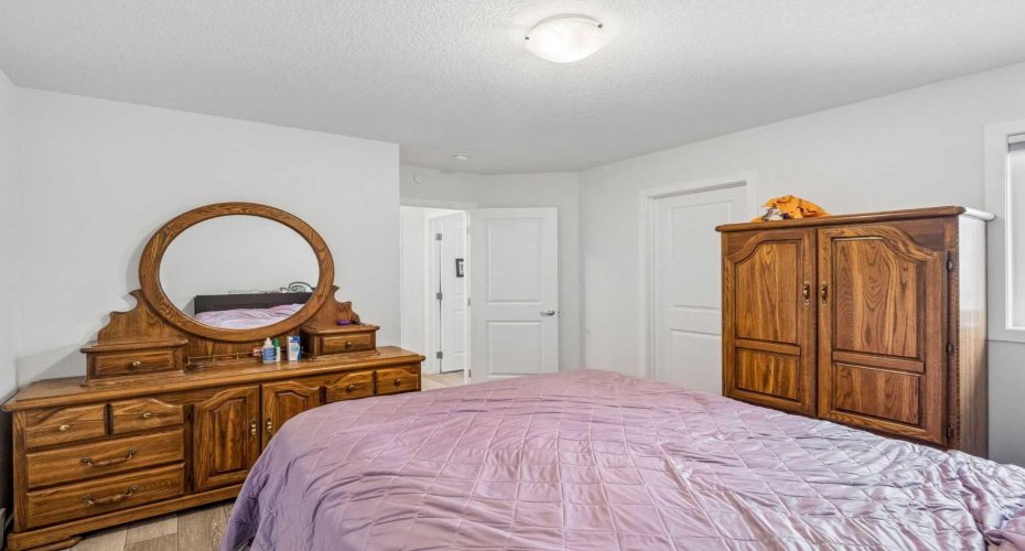 215 Lucas Terrace, Calgary, Alberta T3P1X3, 5 Bedroom Bedrooms, 0 ,4 BathroomBathrooms,Residential,For Sale,Lucas,0,A2326202