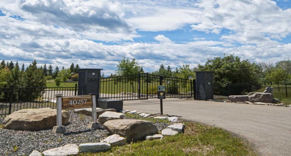 40257 Big Hill Road, Rural Rocky View County, Alberta T4C 2W4, 5 Bedroom Bedrooms, 0 ,5 BathroomBathrooms,Residential,For Sale,Big Hill,0,A2326388