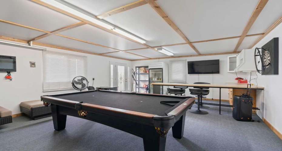 Dble detached used as recreational area