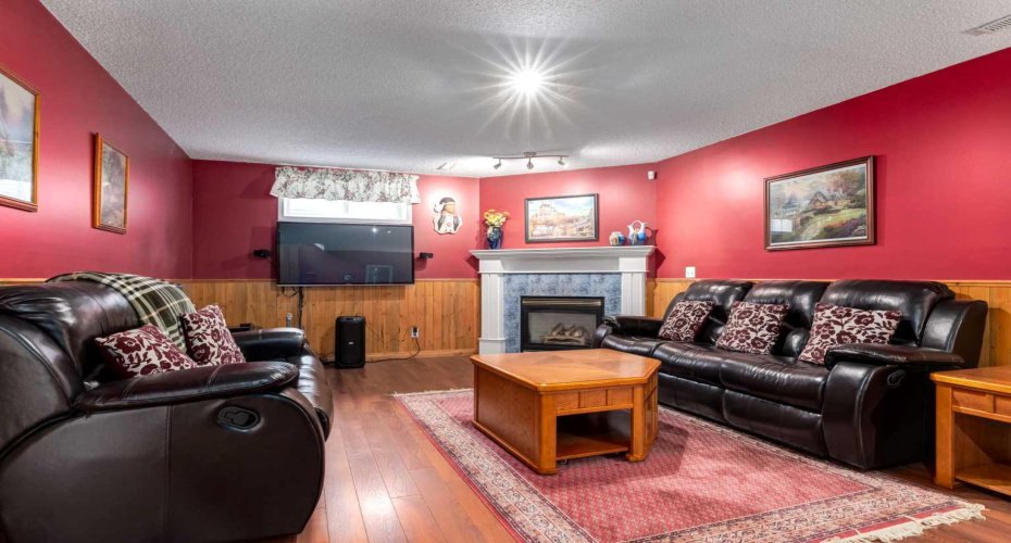 191 Bridlewood Circle, Calgary, Alberta T2Y 3L2, 3 Bedroom Bedrooms, 0 ,3 BathroomBathrooms,Residential,For Sale,Bridlewood,0,A2326400