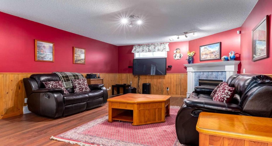 191 Bridlewood Circle, Calgary, Alberta T2Y 3L2, 3 Bedroom Bedrooms, 0 ,3 BathroomBathrooms,Residential,For Sale,Bridlewood,0,A2326400