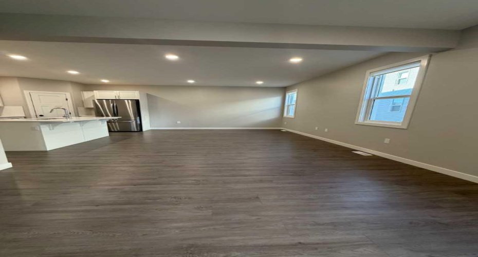 Living/Dining Area