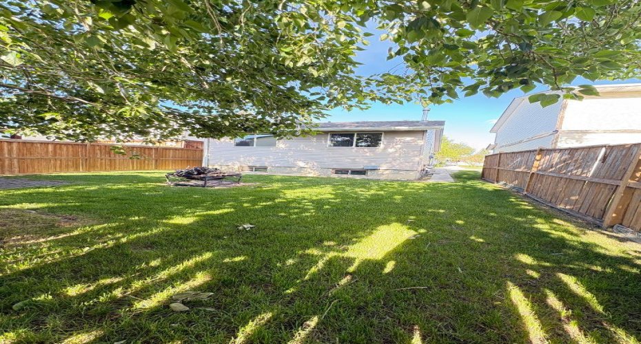 6879 Rundlehorn Drive, Calgary, Alberta T1Y 4P2, 5 Bedroom Bedrooms, 0 ,2 BathroomBathrooms,Residential,For Sale,Rundlehorn,0,A2328399