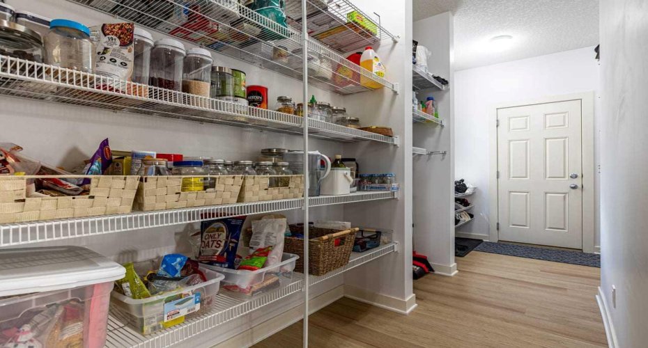 walkthrough Pantry