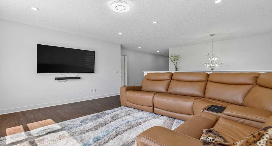 35 Copperleaf Crescent, Calgary, Alberta T2Z0B9, 3 Bedroom Bedrooms, 0 ,4 BathroomBathrooms,Residential,For Sale,Copperleaf,0,A2326606