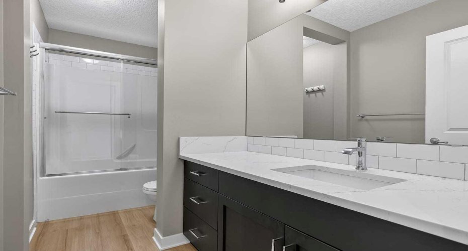 Bathroom 2nd Floot