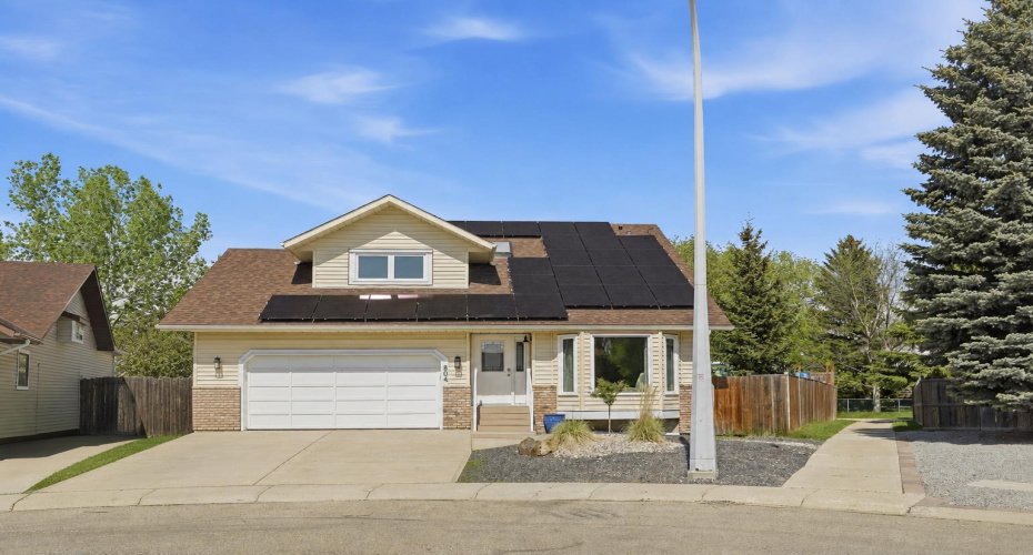 804 Downey Place, Okotoks, Alberta T1S 1H6, 4 Bedroom Bedrooms, 0 ,4 BathroomBathrooms,Residential,For Sale,Downey,0,A2328401
