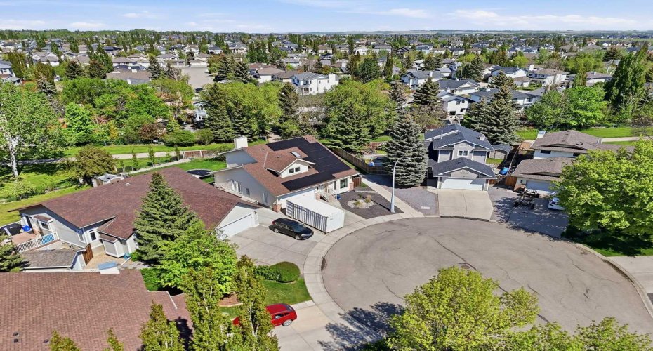 804 Downey Place, Okotoks, Alberta T1S 1H6, 4 Bedroom Bedrooms, 0 ,4 BathroomBathrooms,Residential,For Sale,Downey,0,A2328401