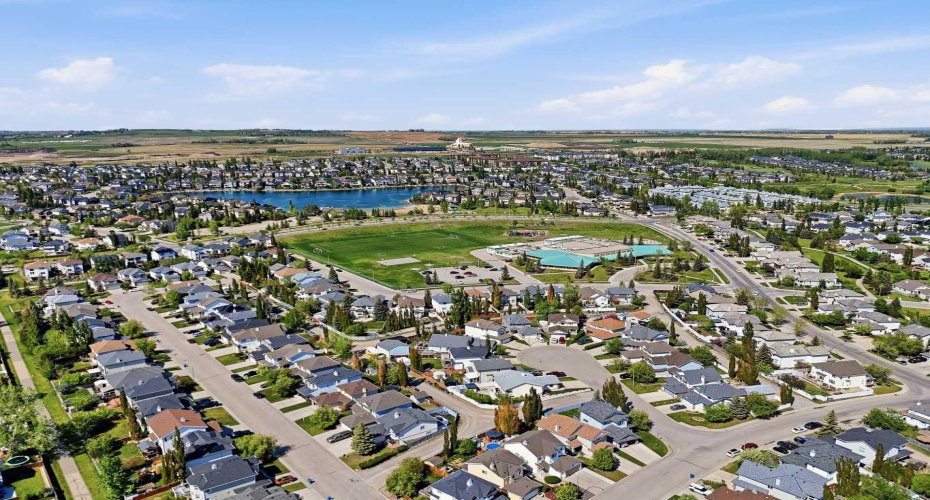 804 Downey Place, Okotoks, Alberta T1S 1H6, 4 Bedroom Bedrooms, 0 ,4 BathroomBathrooms,Residential,For Sale,Downey,0,A2328401