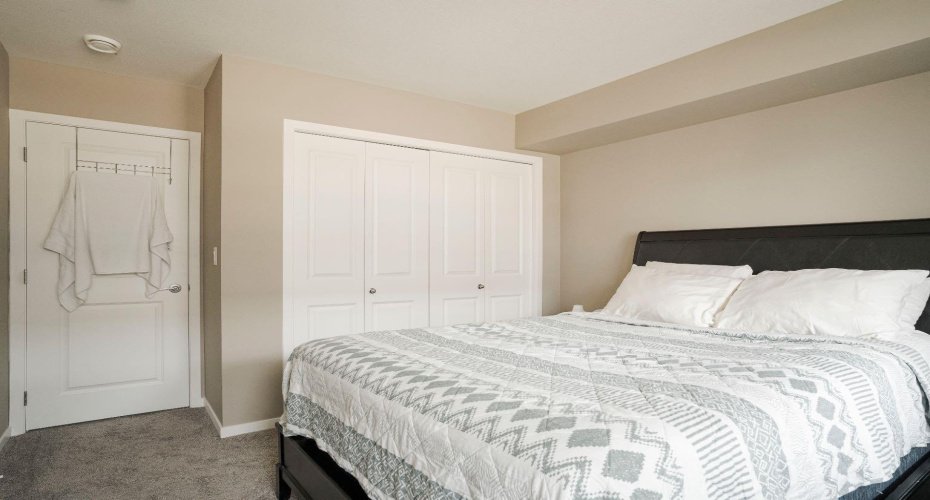 201 Abasand Drive, Fort McMurray, Alberta T9J 1L4, 4 Bedroom Bedrooms, 0 ,2 BathroomBathrooms,Residential,For Sale,Abasand,0,A2326608