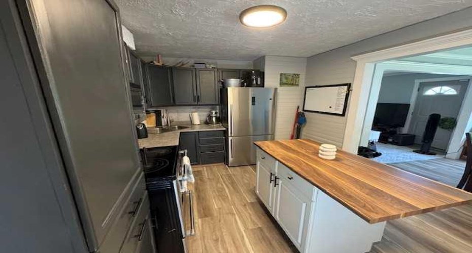 208 1 Street, Lashburn, Saskatchewan S0M 1M0, 2 Bedroom Bedrooms, 0 ,1 BathroomBathrooms,Residential,For Sale,1,0,A2328406
