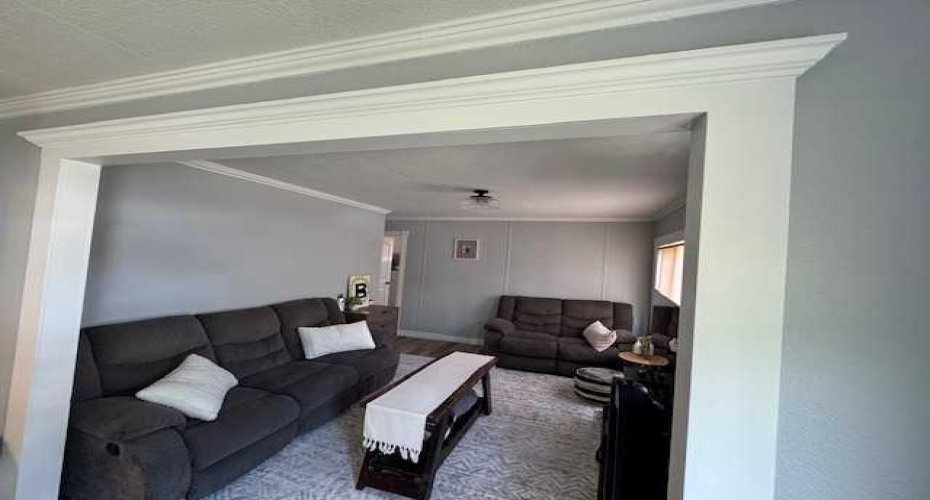 208 1 Street, Lashburn, Saskatchewan S0M 1M0, 2 Bedroom Bedrooms, 0 ,1 BathroomBathrooms,Residential,For Sale,1,0,A2328406