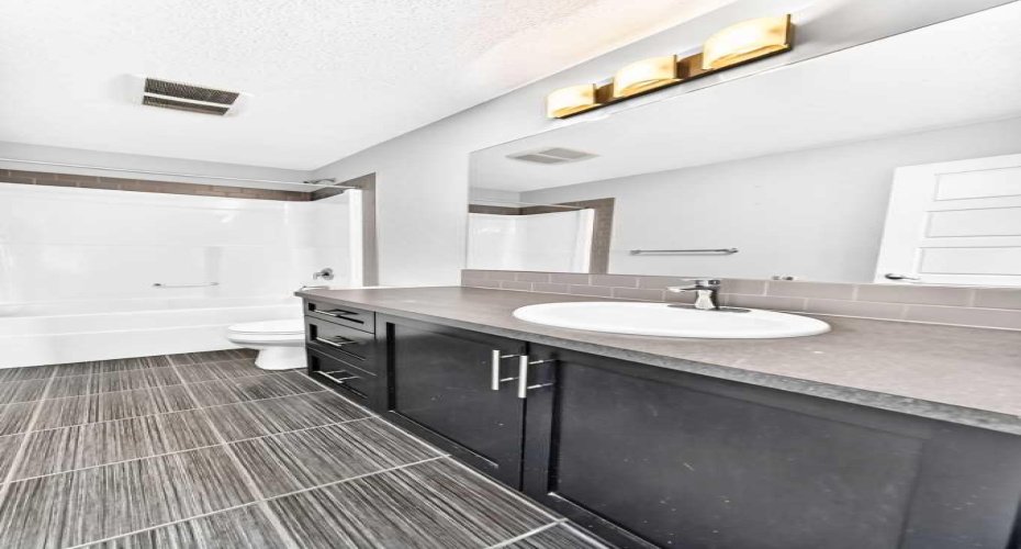 325 Evanspark Gardens, Calgary, Alberta T3P 0G6, 4 Bedroom Bedrooms, 0 ,4 BathroomBathrooms,Residential,For Sale,Evanspark,0,A2326636