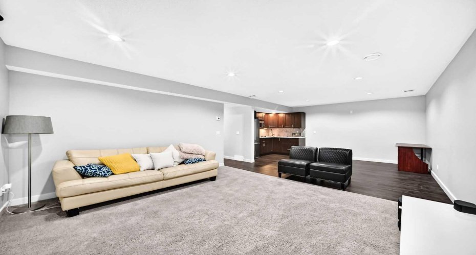 325 Evanspark Gardens, Calgary, Alberta T3P 0G6, 4 Bedroom Bedrooms, 0 ,4 BathroomBathrooms,Residential,For Sale,Evanspark,0,A2326636
