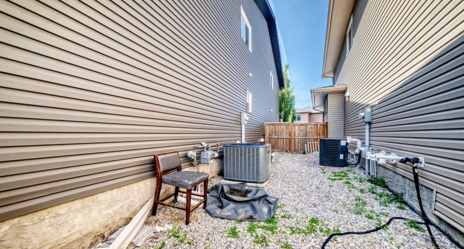 325 Evanspark Gardens, Calgary, Alberta T3P 0G6, 4 Bedroom Bedrooms, 0 ,4 BathroomBathrooms,Residential,For Sale,Evanspark,0,A2326636