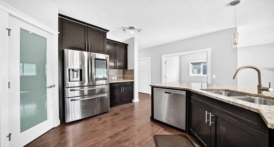 325 Evanspark Gardens, Calgary, Alberta T3P 0G6, 4 Bedroom Bedrooms, 0 ,4 BathroomBathrooms,Residential,For Sale,Evanspark,0,A2326636