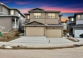 86 heritage Circle, Cochrane, Alberta t4c3g9, 3 Bedrooms Bedrooms, ,3 BathroomsBathrooms,Residential,For Sale,heritage,A2328416 86 heritage Circle, Cochrane, Alberta t4c3g9, 3 Bedrooms Bedrooms, ,3 BathroomsBathrooms,Residential,For Sale,heritage,A2328416
