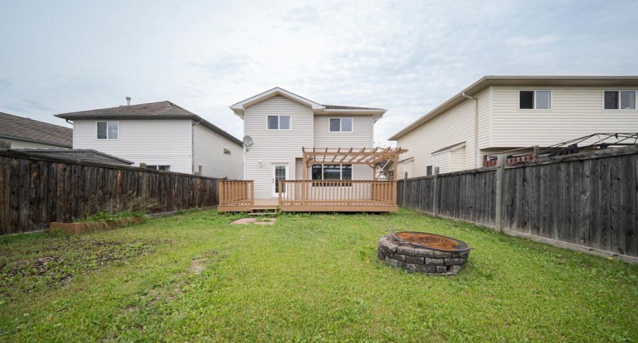 269 Smallwood Street, Fort McMurray, Alberta T9K 2L4, 3 Bedroom Bedrooms, 0 ,3 BathroomBathrooms,Residential,For Sale,Smallwood,0,A2328430
