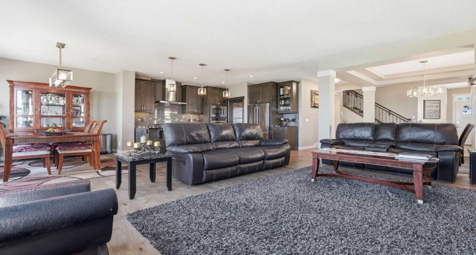 522 Sherwood Boulevard, Calgary, Alberta T3R 0Y6, 6 Bedroom Bedrooms, 0 ,4 BathroomBathrooms,Residential,For Sale,Sherwood,0,A2326802