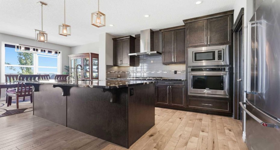 522 Sherwood Boulevard, Calgary, Alberta T3R 0Y6, 6 Bedroom Bedrooms, 0 ,4 BathroomBathrooms,Residential,For Sale,Sherwood,0,A2326802