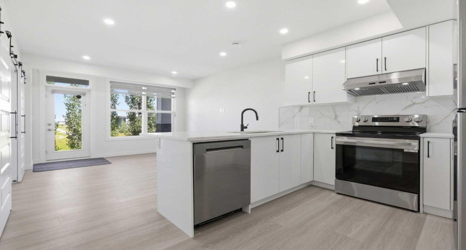 522 Sherwood Boulevard, Calgary, Alberta T3R 0Y6, 6 Bedroom Bedrooms, 0 ,4 BathroomBathrooms,Residential,For Sale,Sherwood,0,A2326802