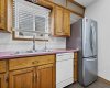 1120 1 Avenue, Medicine Hat, Alberta T1A5Z6, 4 Bedroom Bedrooms, 0 ,2 BathroomBathrooms,Residential,For Sale,1,0,A2326851