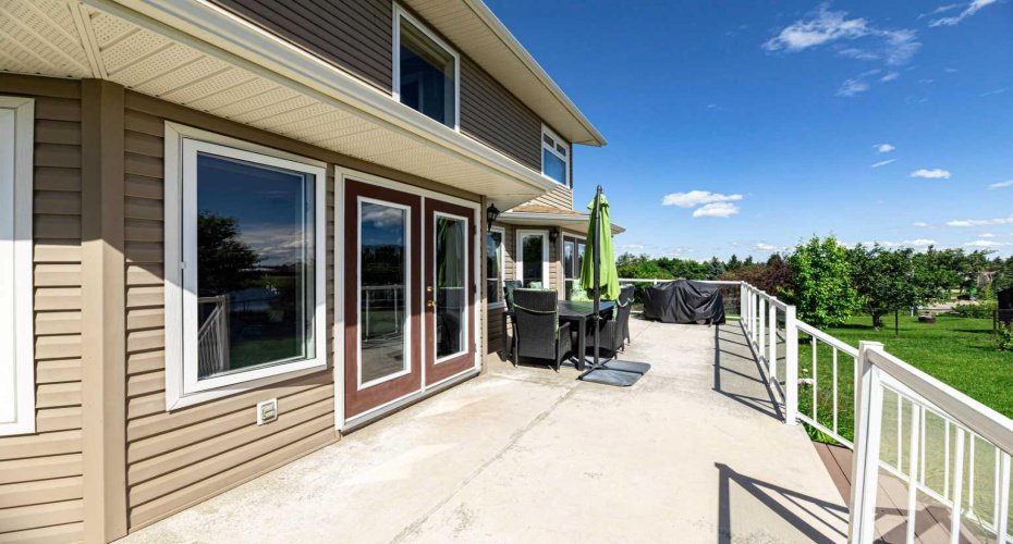 44 Lakes Close, Lacombe, Alberta T4L 1S4, 4 Bedroom Bedrooms, 0 ,4 BathroomBathrooms,Residential,For Sale,Lakes,0,A2326908