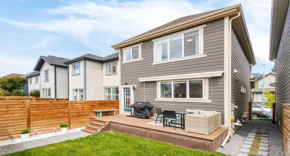 327 Masters Row, Calgary, Alberta T3M 2T7, 4 Bedroom Bedrooms, 0 ,4 BathroomBathrooms,Residential,For Sale,Masters,0,A2326947