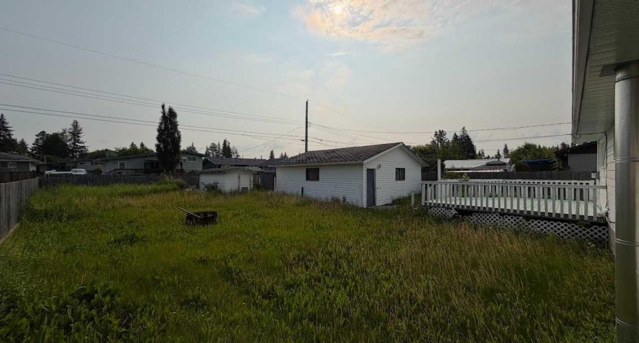 22 Athabasca Drive, Whitecourt, Alberta T7S 1H2, 4 Bedroom Bedrooms, 0 ,2 BathroomBathrooms,Residential,For Sale,Athabasca,0,A2326949