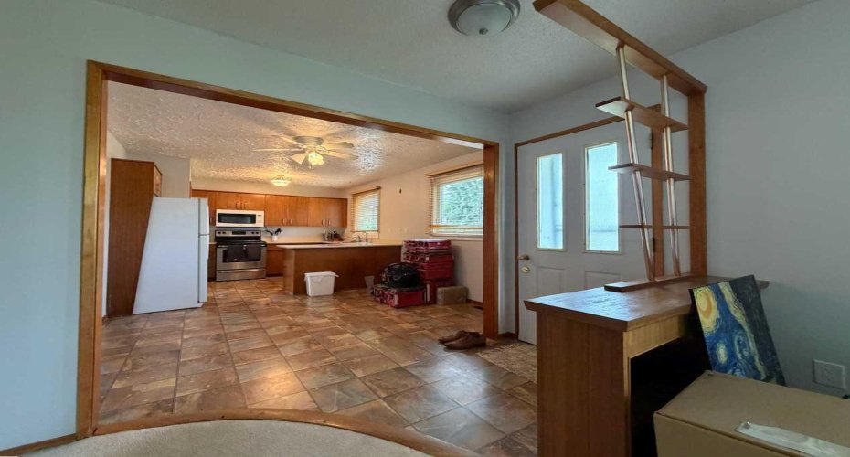 22 Athabasca Drive, Whitecourt, Alberta T7S 1H2, 4 Bedroom Bedrooms, 0 ,2 BathroomBathrooms,Residential,For Sale,Athabasca,0,A2326949