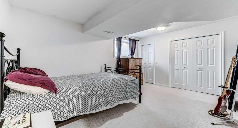 11 Cranfield Link, Calgary, Alberta T3M 1H9, 4 Bedroom Bedrooms, 0 ,4 BathroomBathrooms,Residential,For Sale,Cranfield,0,A2326967