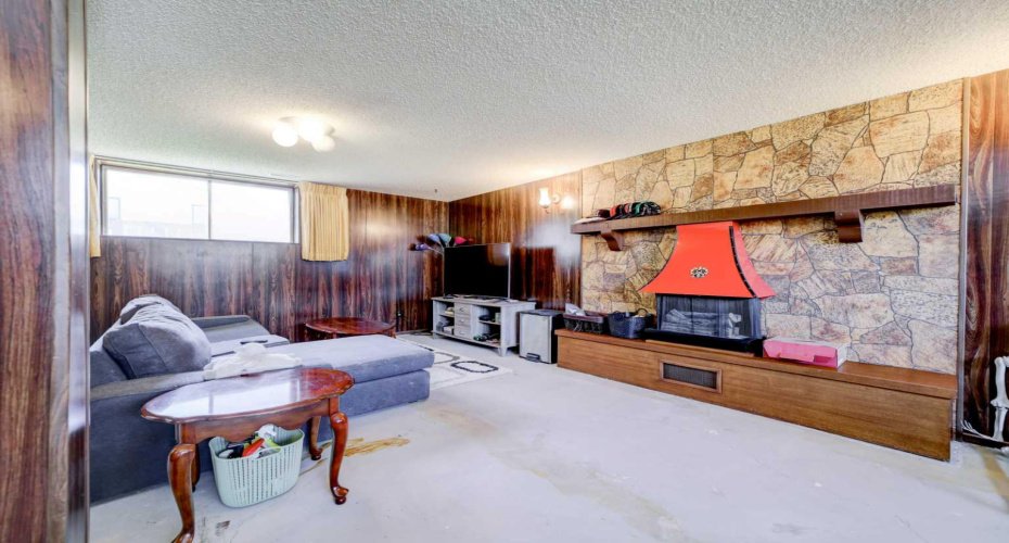 532 Indian Street, Pincher Creek, Alberta T0K 1W0, 2 Bedroom Bedrooms, 0 ,3 BathroomBathrooms,Residential,For Sale,Indian,0,A2326998