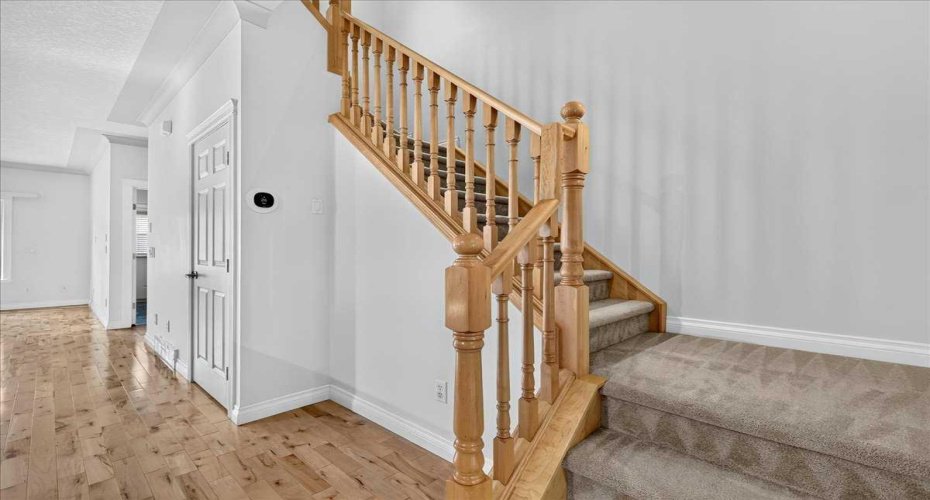 125 25 Avenue, Calgary, Alberta T2M 2A4, 4 Bedroom Bedrooms, 0 ,4 BathroomBathrooms,Residential,For Sale,25,0,A2327025