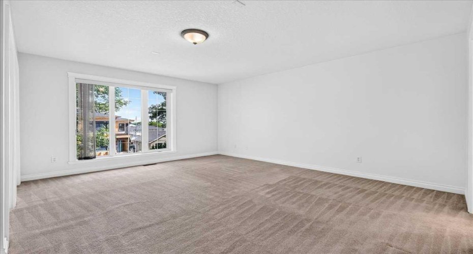 125 25 Avenue, Calgary, Alberta T2M 2A4, 4 Bedroom Bedrooms, 0 ,4 BathroomBathrooms,Residential,For Sale,25,0,A2327025