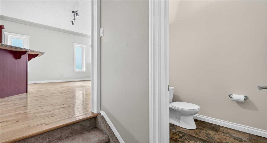 125 25 Avenue, Calgary, Alberta T2M 2A4, 4 Bedroom Bedrooms, 0 ,4 BathroomBathrooms,Residential,For Sale,25,0,A2327025