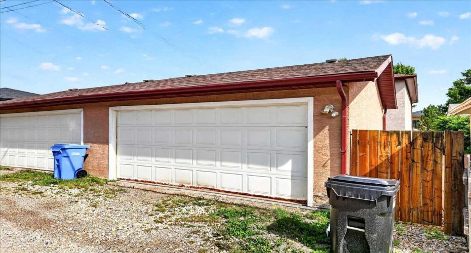 125 25 Avenue, Calgary, Alberta T2M 2A4, 4 Bedroom Bedrooms, 0 ,4 BathroomBathrooms,Residential,For Sale,25,0,A2327025