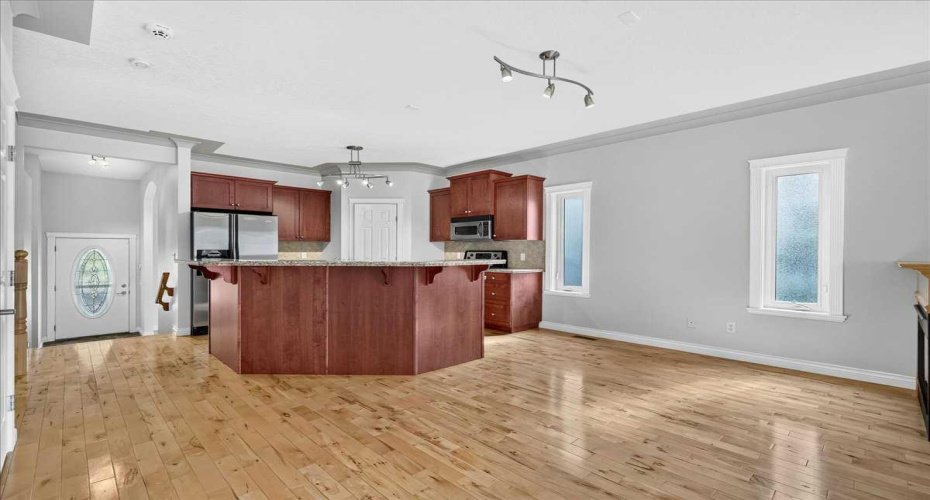 125 25 Avenue, Calgary, Alberta T2M 2A4, 4 Bedroom Bedrooms, 0 ,4 BathroomBathrooms,Residential,For Sale,25,0,A2327025