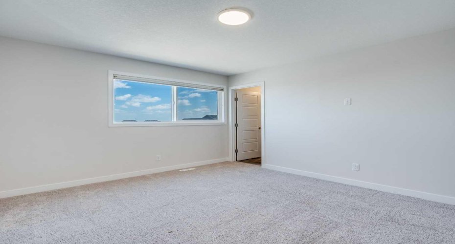 235 Aquila Way, Calgary, Alberta T3R 1Z9, 2 Bedroom Bedrooms, 0 ,3 BathroomBathrooms,Residential,For Sale,Aquila,0,A2327049