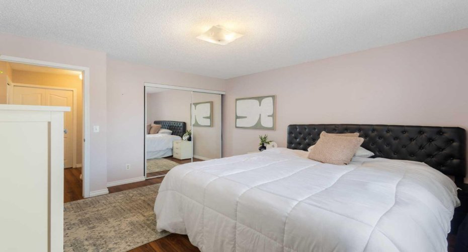 33 Arbour Grove Close, Calgary, Alberta T3G 4K2, 2 Bedroom Bedrooms, 0 ,1 BathroomBathrooms,Residential,For Sale,Arbour Grove,0,A2327073
