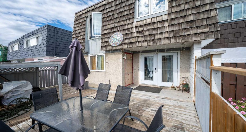 7627 24A Street, Calgary, Alberta T2C 0Z8, 3 Bedroom Bedrooms, 0 ,2 BathroomBathrooms,Residential,For Sale,24A,0,A2327127